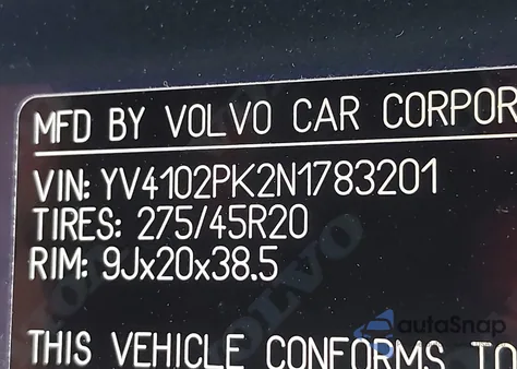 2022 Volvo Xc90 T5 Momentum 7 Passenger z USA, uszkodzony, nr VIN YV4102PK2N1783201